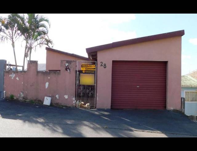 2 BEDROOM HOUSE FOR SALE IN MONTFORD